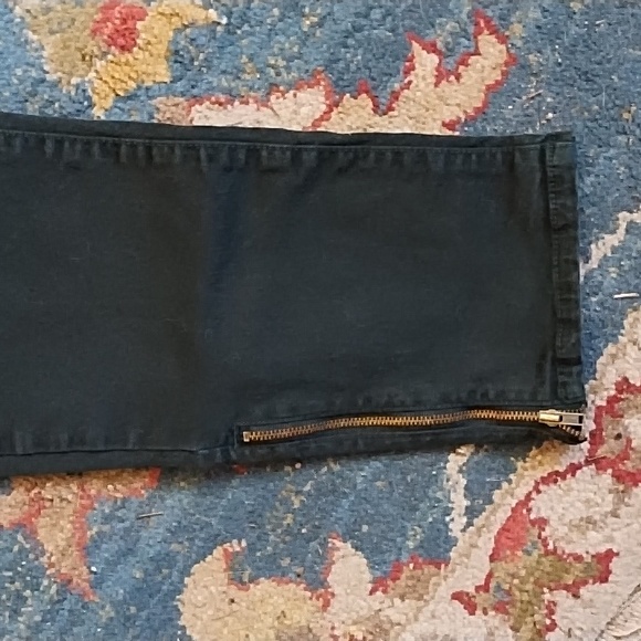 AEO Black Skinny Moto Style Ankle Jeggings W/ Ankle Zippers, Size 14 - Picture 5 of 13